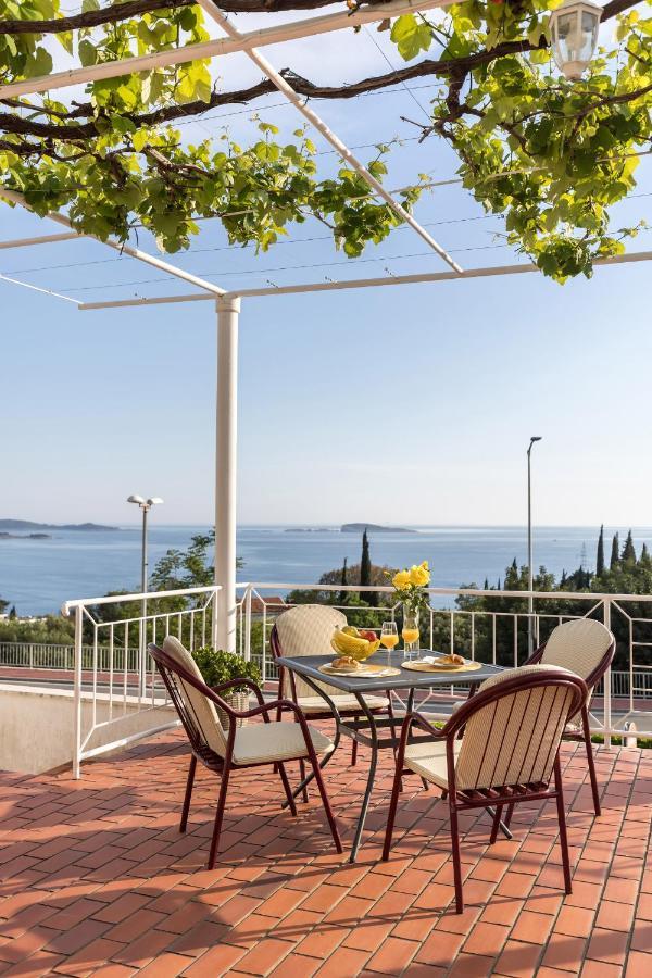 Guest House Anna Mlini Buitenkant foto